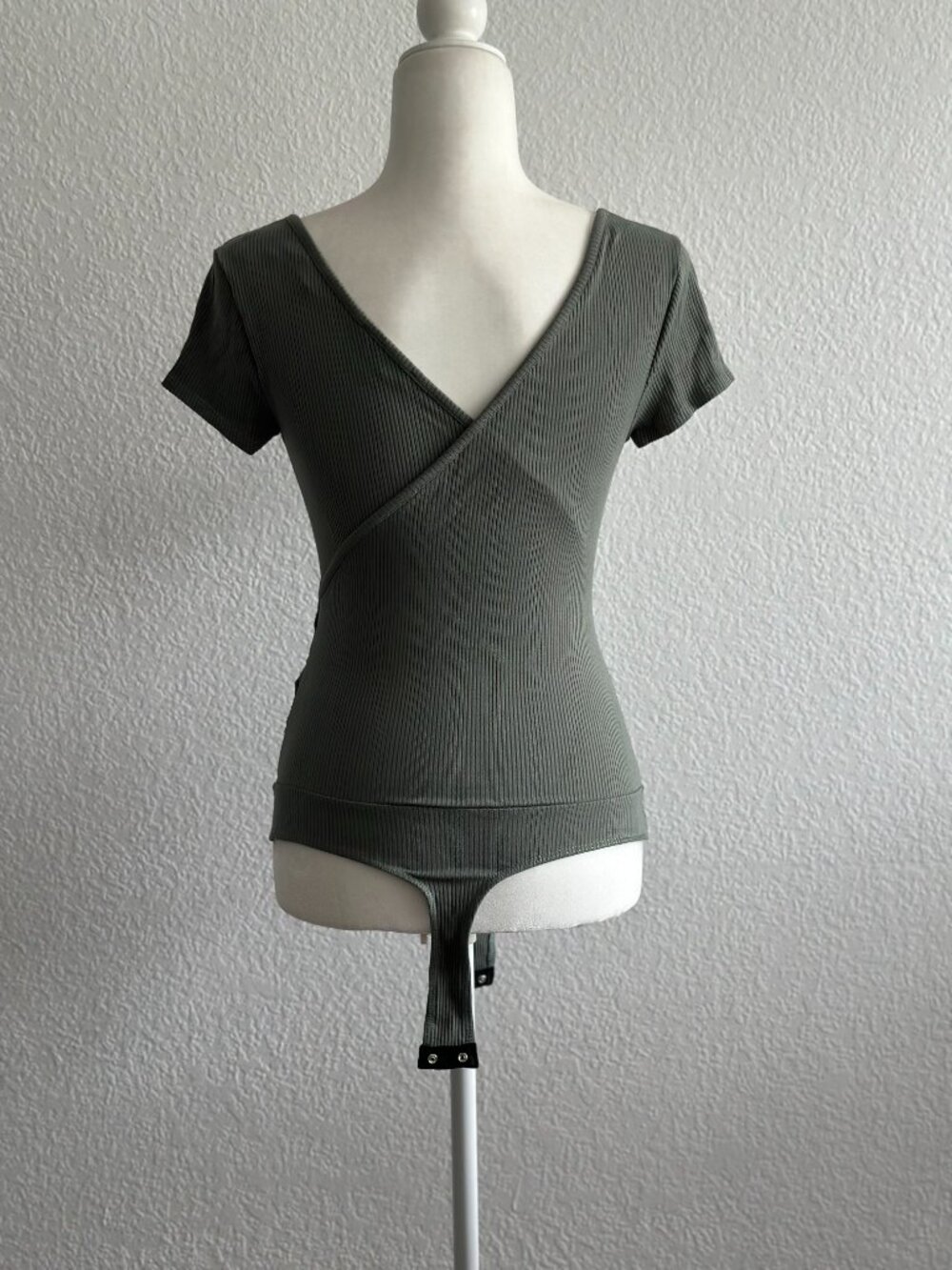 Lulus Olive Green Ribbed Wrap Bodysuit Small Stretch V-Neck Short Sleeve - Picture 6 of 8